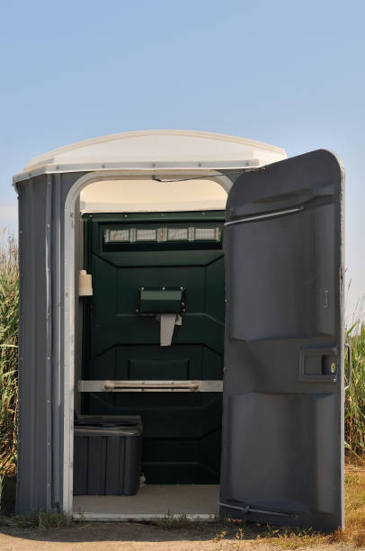 Portable Toilet Options We Offer in Lake Isabella, MI